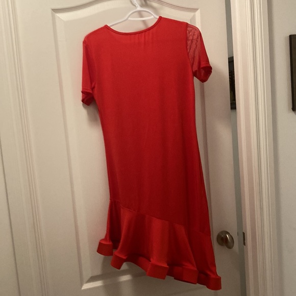 Cute red dress - Picture 2 of 2